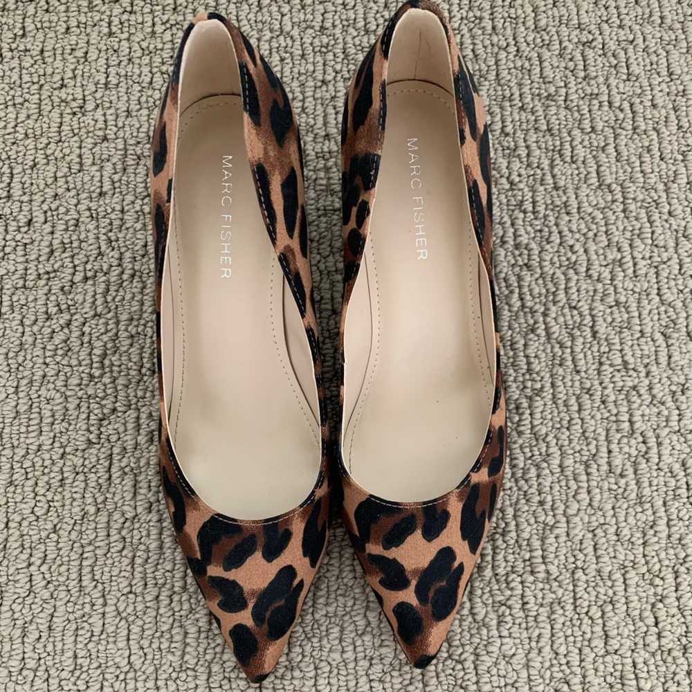 Marc Fisher Claire Pointed Toe Pumps